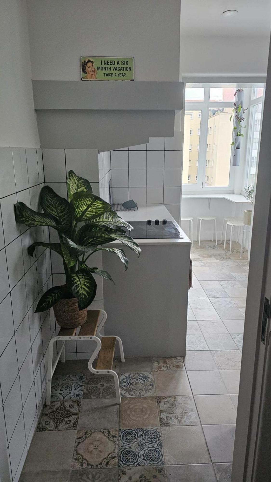 Habitacion Privada Para 3 Grande Con Balcon Лиссабон Экстерьер фото